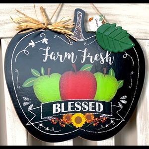🍏 FARM FRESH APPLE SIGN 🍏